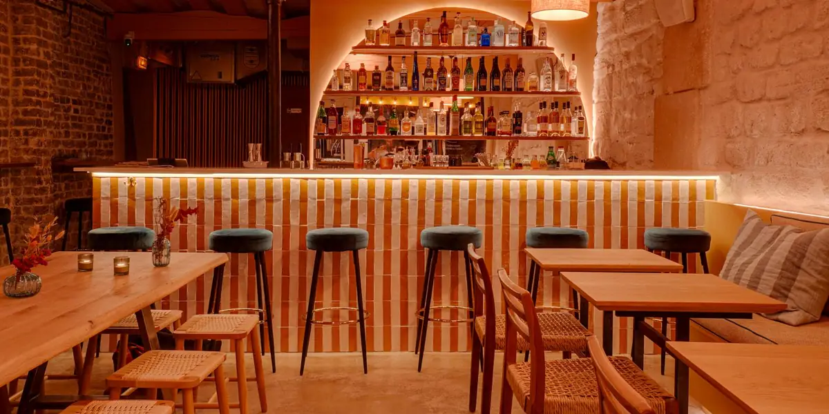 Salle de Néroli, bar à cocktails Paris 11ème